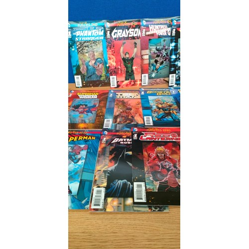 60 - Collection of DC 3D Comics includes Batman, Superman, Wonder women and Teen Titans