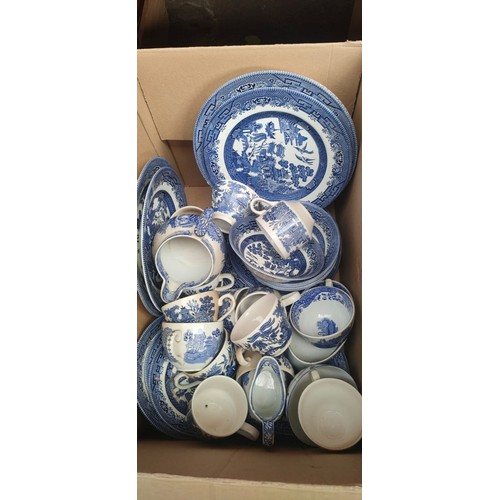 192 - Box of blue and white Churchill tea and dinner wares