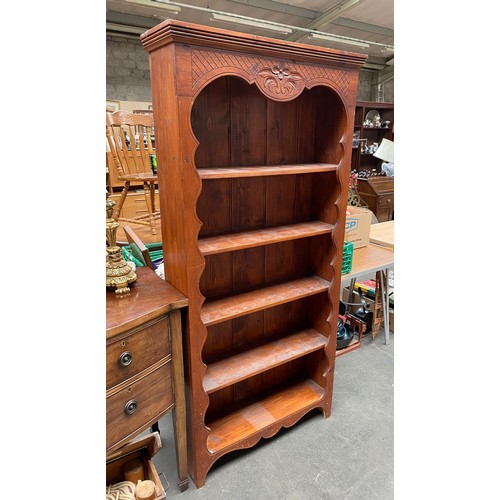 300 - Contemporary bookcase with five open shelves