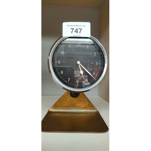 747 - Vintage Smiths Car dial clock