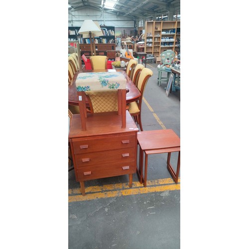 901 - Mid century three drawer chest together with a nest of two side tables.