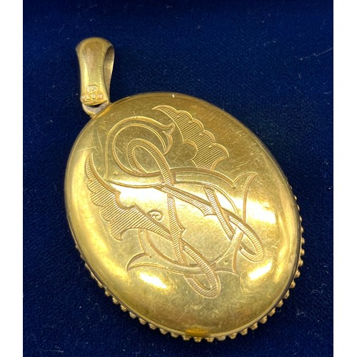 1162 - Victorian 15ct yellow gold locket pendant. [28.33grams]