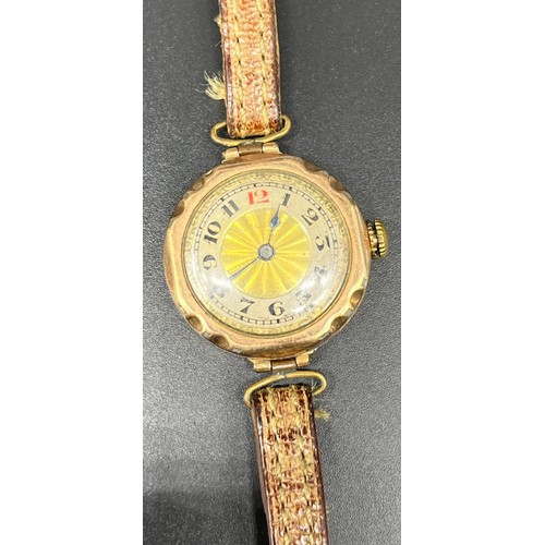 1187 - Antique 9ct yellow gold wrist watch produced by Thomas Russell & Son. 15 Jewels - in a working condi... 