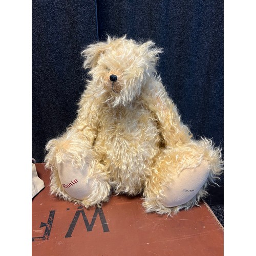 1233 - A Vintage leather case containing limited edition Mohair bears by Cambrian Bear ltd. Come with tags ... 