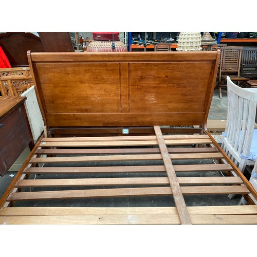 942 - King size double bed frame