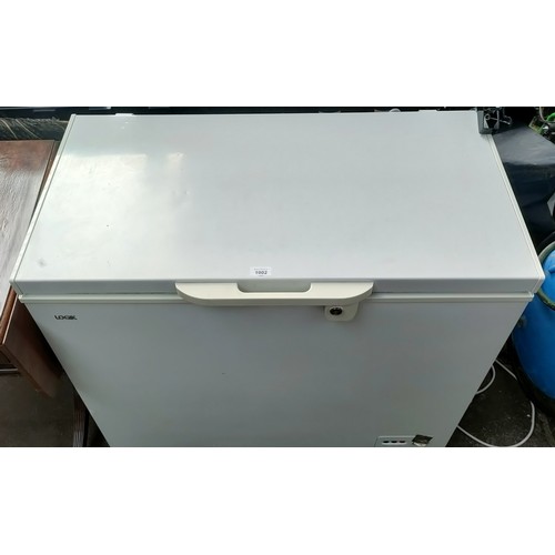 1002 - Logik Chest freezer