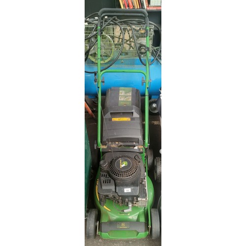 994 - John Deere petrol lawn mower- working