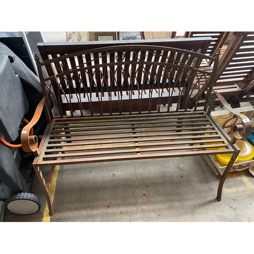 1027 - Wrought iron folding garden bench