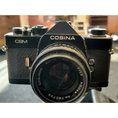 Cosina CSM - Camera