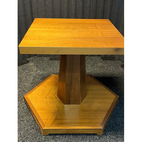 1682 - 20th century mahogany and walnut table, the circular top above a hexagonal column and base [75x170cm... 