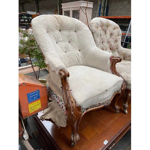 1006C - A Victorian button back arm chair in need of reupholstery