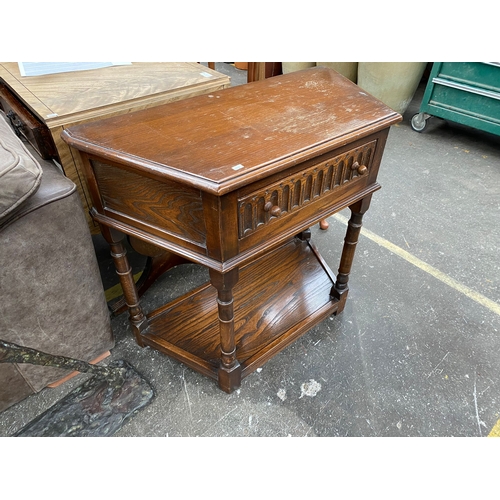 892C - Oak one drawer console table