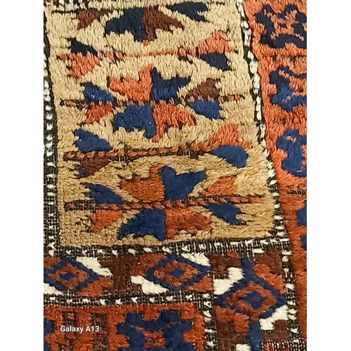 1671 - Antique Baluch Design Handmade Rug  measuring 190 cm x 110 cm.