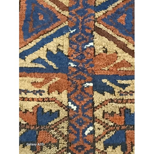 1671 - Antique Baluch Design Handmade Rug  measuring 190 cm x 110 cm.