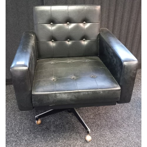 406 - Mid century black faux leather button back office chair.