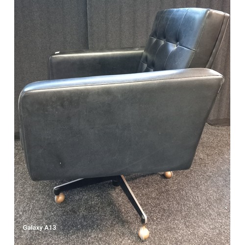 406 - Mid century black faux leather button back office chair.