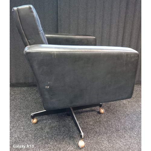 406 - Mid century black faux leather button back office chair.