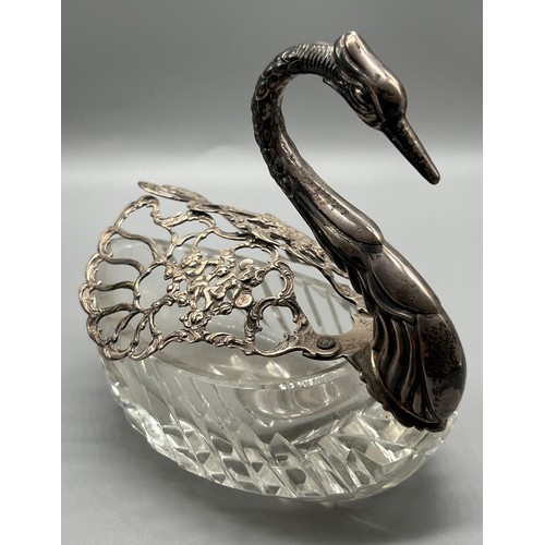 48 - Large Vintage 925 silver and cut glass swan condiment dish. Movable silver ornate wings with an orna... 