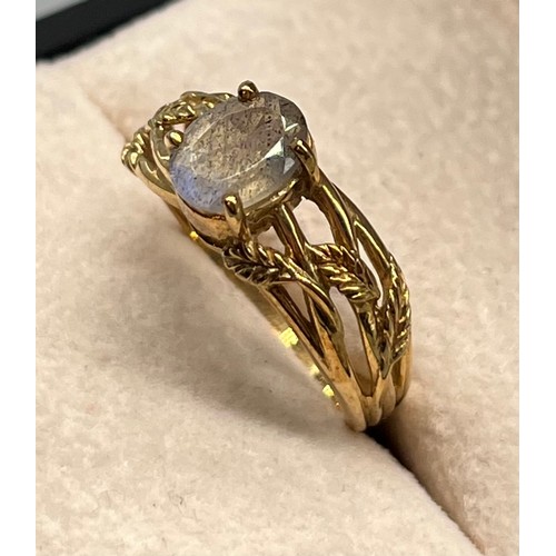 102 - 9ct yellow gold ring set with an oval cut moon stone. [Ring size N] [3.67Grams]