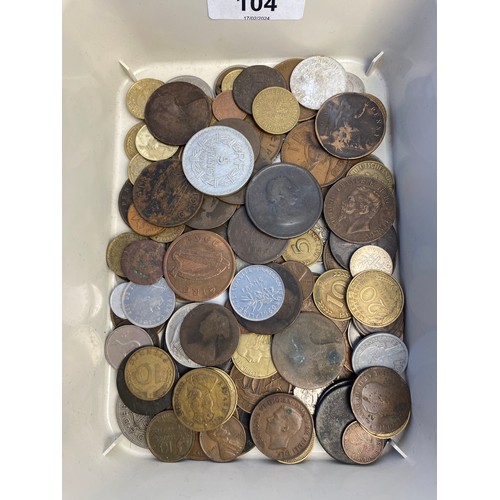 104 - A Collection of mixed world coins; Edward VII 1902 Coronation coin, Two Charles I Copper coins, Geor... 