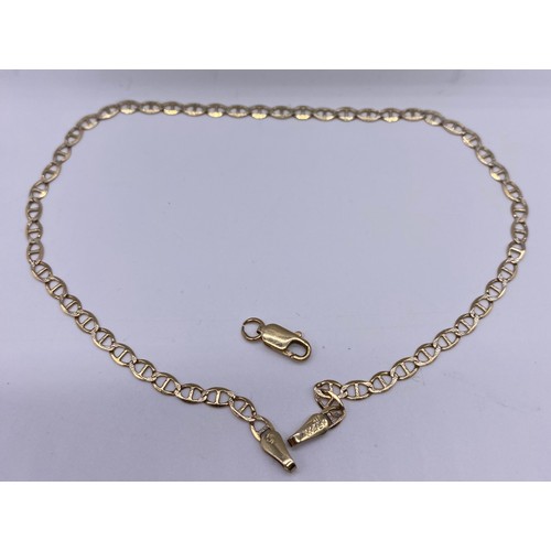 32 - 9ct gold chain together with 9ct gold bracelet 

Weight - 4.95g