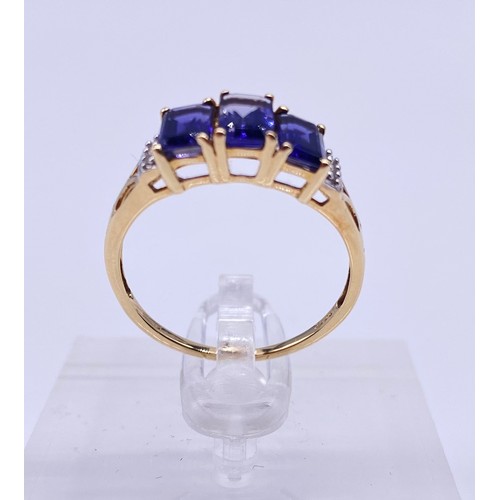 11 - 9ct gold ladies ring, three square cut amethyst stones 
Size: P/Q
Weight: 1.95g