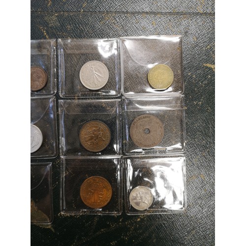 44 - INDIA – a selection of mixed coins, silver, bronze, ¼ Anna 1835, British Bengal, 1 pie; mid-20th cen... 