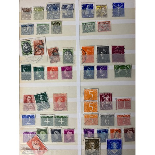 72 - 10 books ALL WORLD – a group of ten various stock books, used stamps
VIEWING RECOMMENDED