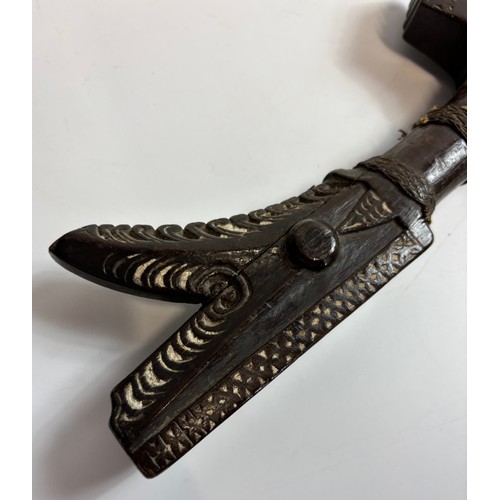 48 - A 19th century Mindanao Kampilan Machete Sword [97cm]