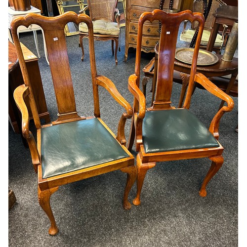 208 - Victorian Oak table with 10 Chairs and 2 Carver chairs [ Approx. 470 x 136cm fully extended]