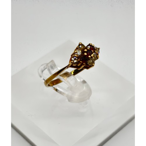 20 - 9ct yellow gold ladies ring 
Size - M/N
Weight - 1.36g