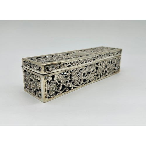 8 - 19th century Chinese Export box and cover Ho Ho circa 1890, pierced rectangular form with hinged lid... 