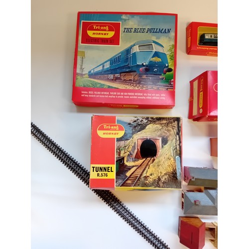 293 - Large Collection of Triang Hornby Collectors Electric Train Set with accessories all in original box... 