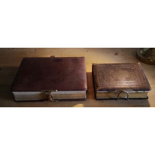 364 - Two Leather Padded Clasped Binders Full of vintage photos of The Wood and Hamilton Family, Circa 180... 