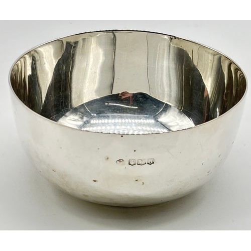 26 - Silver Christening Bowl, William Hutton & Sons Ltd, Sheffield 1918

Weight - 193g