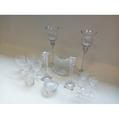 287 - Collection of glass and crystal ware