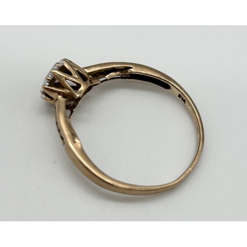 48 - 9ct gold ladies diamond solitaire ring with accents, ring size S [1.88g]
