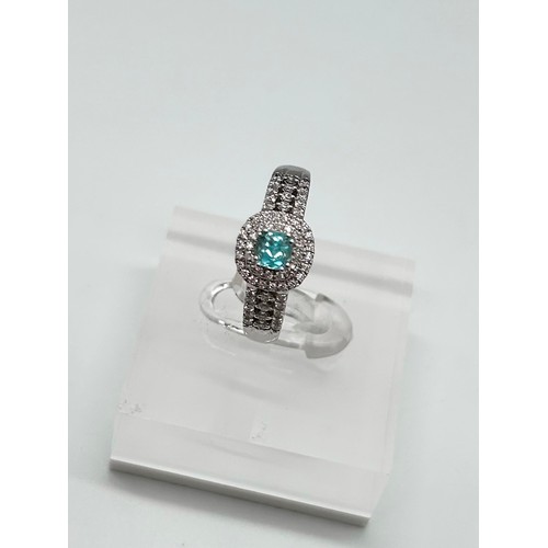 35 - Platinum, diamond & Aquamarine ring, size P [7.91g]