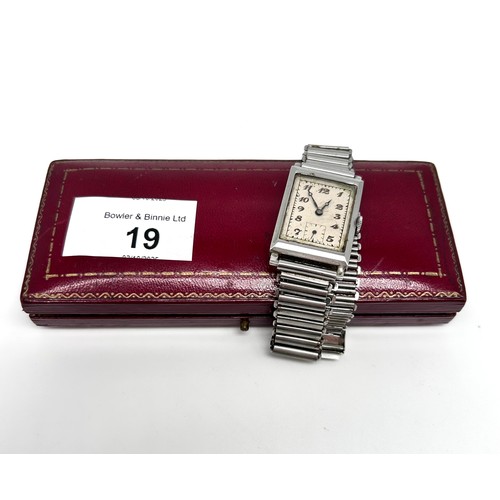 19 - International Watch Company - an Art Deco period wristwatch, rectangular dial Arabic numerals, subsi... 