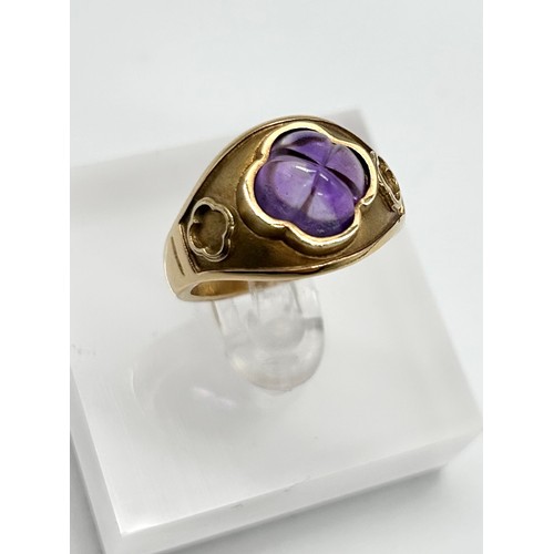 17 - 18ct vintage amethyst ring, size N, [7.35g]
