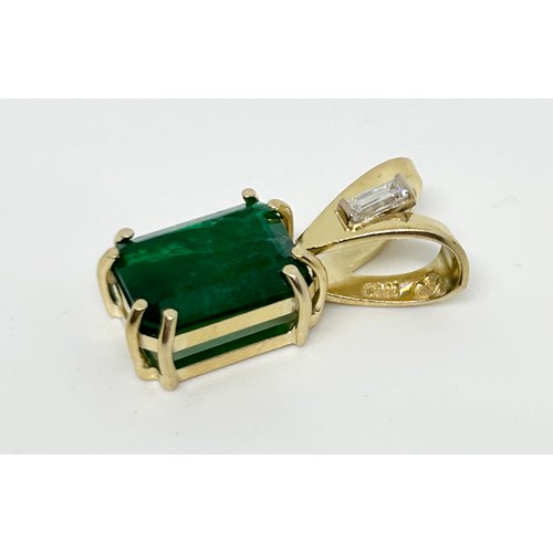 15 - 1.3 carat natural Columbian Emerald pendant in 18ct gold