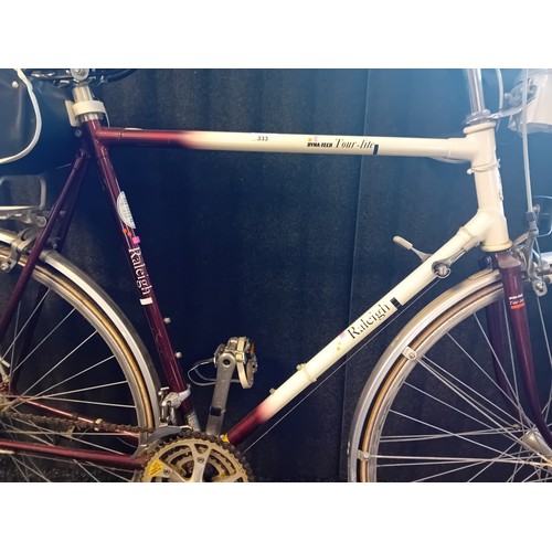 333 - Vintage Rayleigh Dyna-Tech Tour Lite racing bicycle with a Brooks leather saddle
