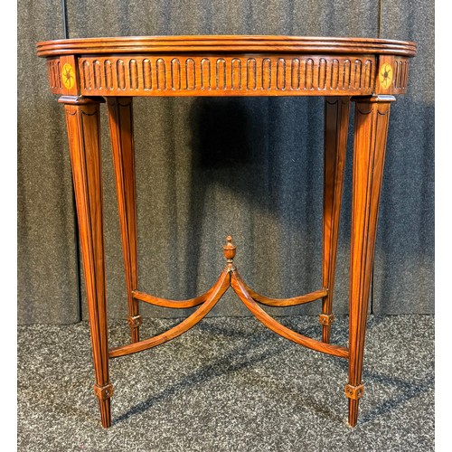 424 - A reproduction Burr walnut oval window table with parquetry design raised on squared tapered legs jo... 