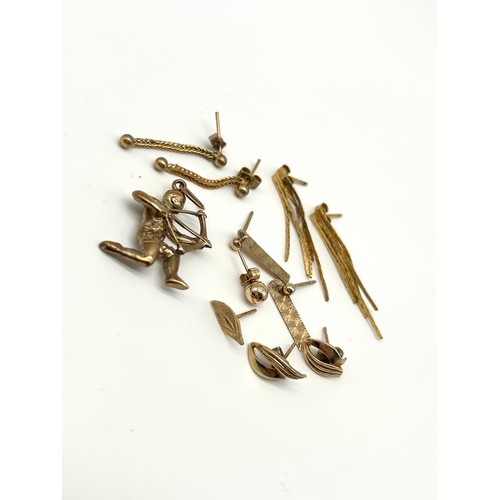 30 - 9ct Gold Sagittarius Pendant together with 9ct Gold Earrings 
Weight - 7.38g