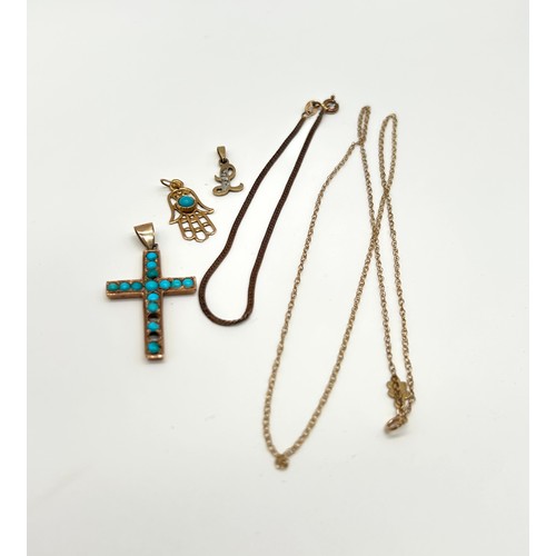 33 - 9ct Gold bracelet and necklace, 9ct Cross Pendant and 14ct Hamsa Pendant with Turquoise stone 
Gross... 