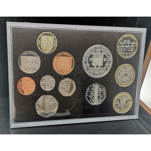 39 - The 2009 UK Executive Proof Set from the Royal Mint, to include, Kew Gardens.