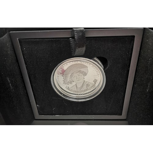 49 - Her Majesty Queen Elizabeth: The Queen Mother 1900-2002 Silver Proof 1oz Coin together with 350th An... 