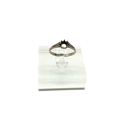49 - 9ct Gold Scrap Ring (No Stones)
Weight - 1.53g