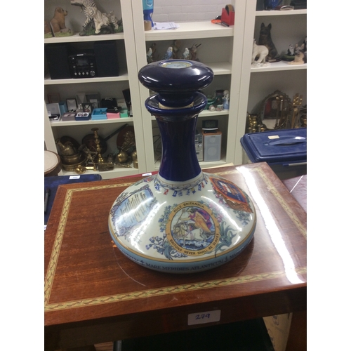 286 - Large wade Decanter.