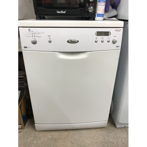 389 - Whirlpool dish washer.